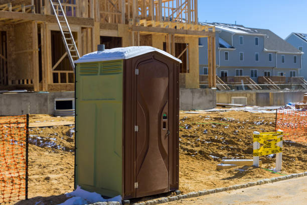 Best Sanitation services for porta potties  in Tyndall, SD