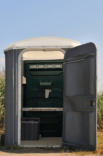 Best Wedding porta potty rental  in Tyndall, SD